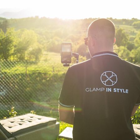 Glamp In Style Pods Resort Bran  Exteriér fotografie