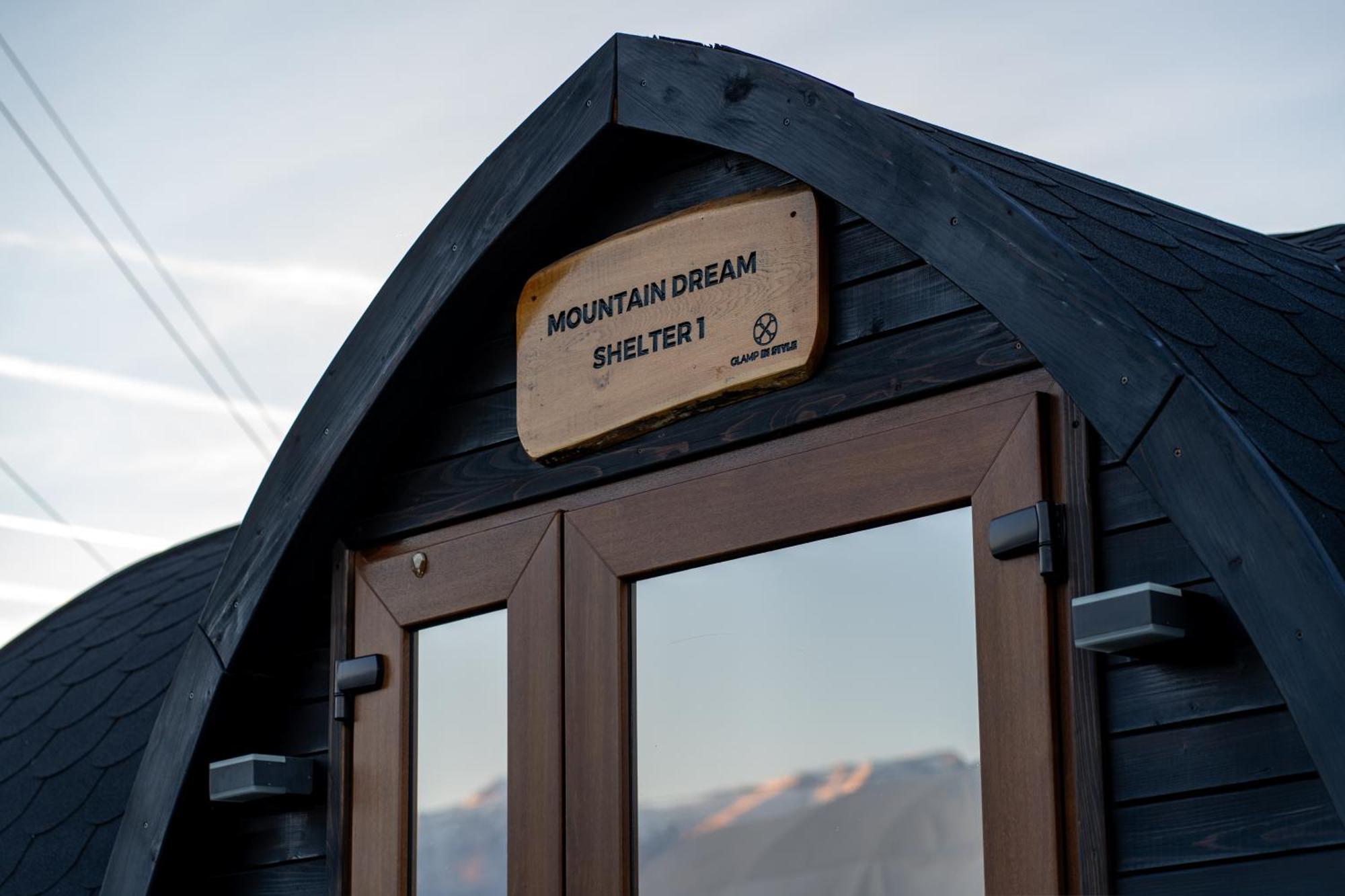 Glamp In Style Pods Resort Bran  Exteriér fotografie